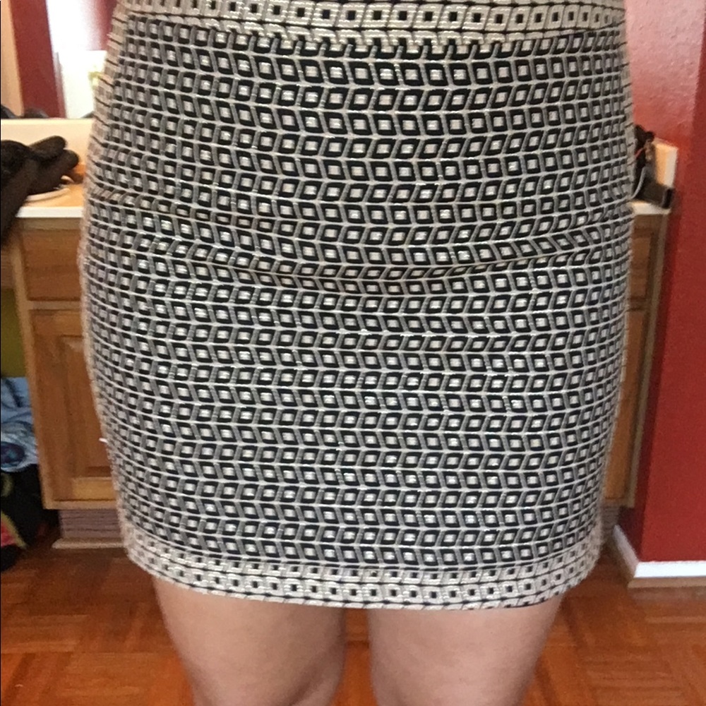 ๐ง๐ท skirt from Rio! ๐ - Picture 2 of 4
